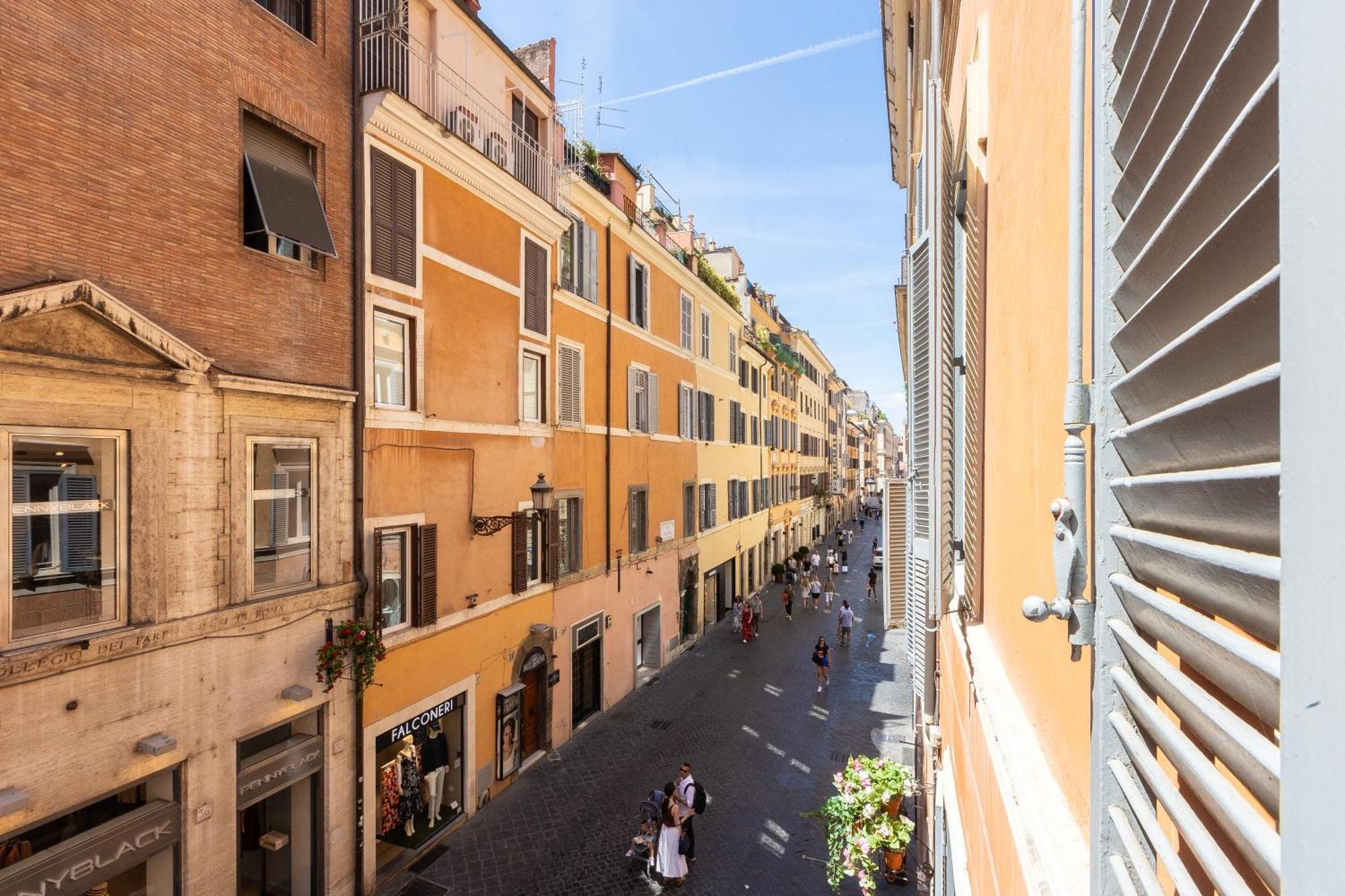 Frattina Atmosphere By In Apartamento